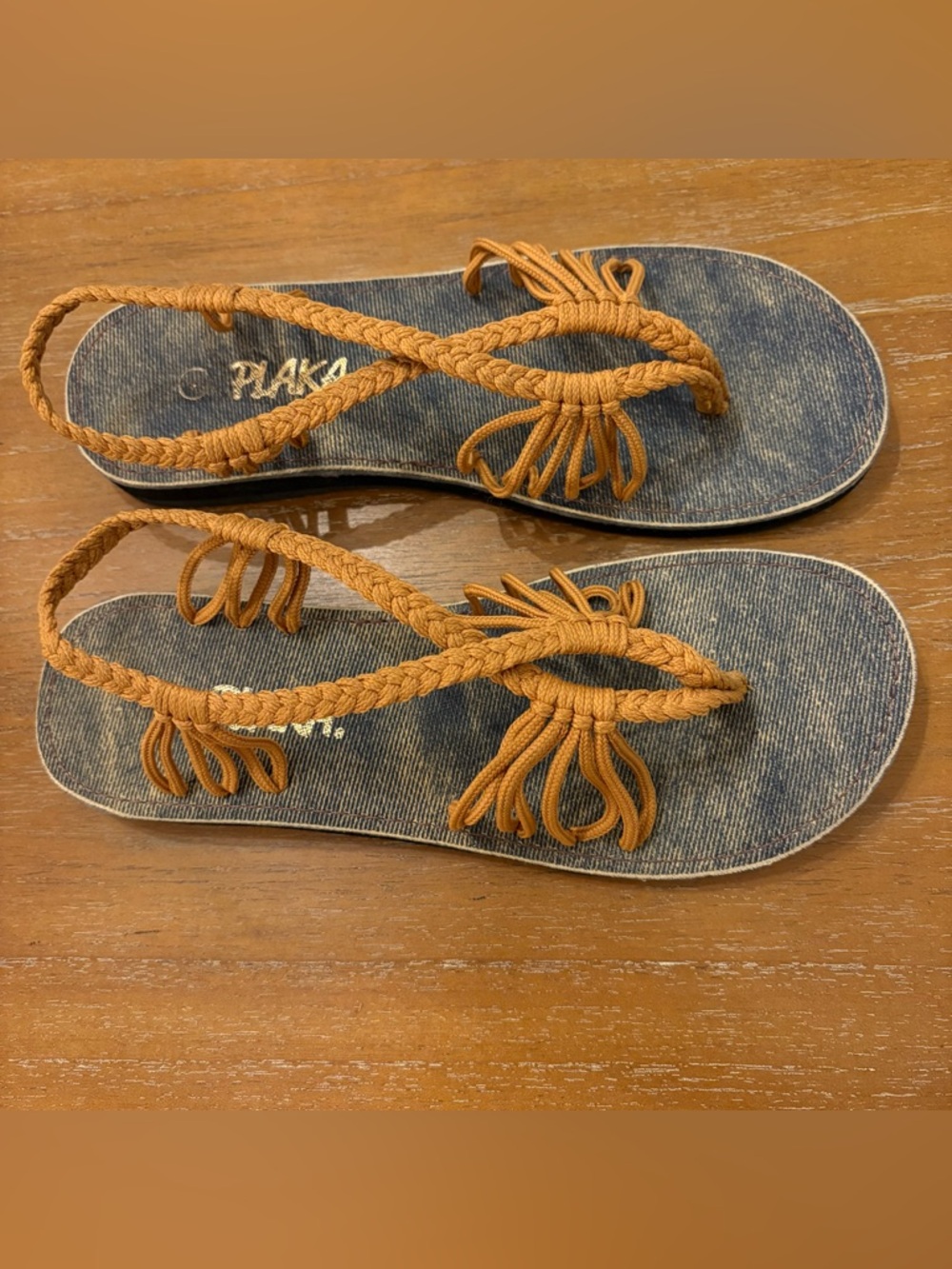NWOT Plaka Women's Sandals Handmade Braided Strap Camel Cognac Color Minimalist